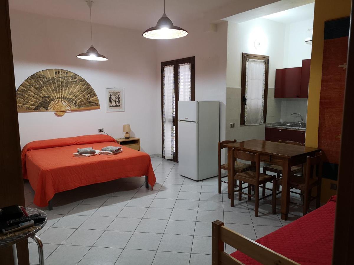 Casa Vacanze Rose E Fiori Sardegna San Vito  Extérieur photo