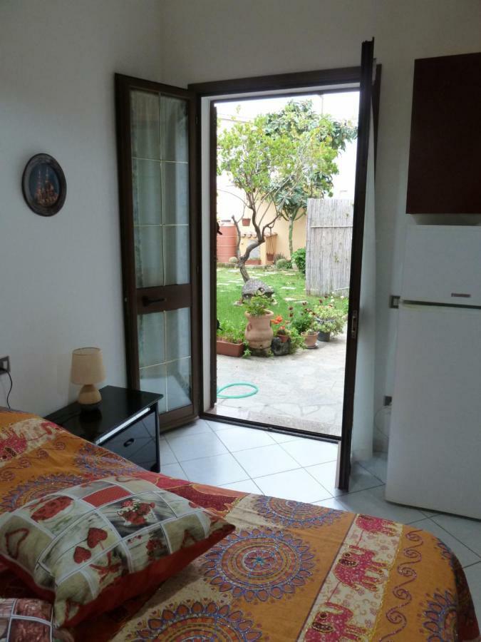 Casa Vacanze Rose E Fiori Sardegna San Vito  Extérieur photo